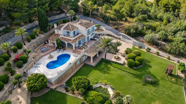 Villa El Paradiso : votre oasis privée à Altea